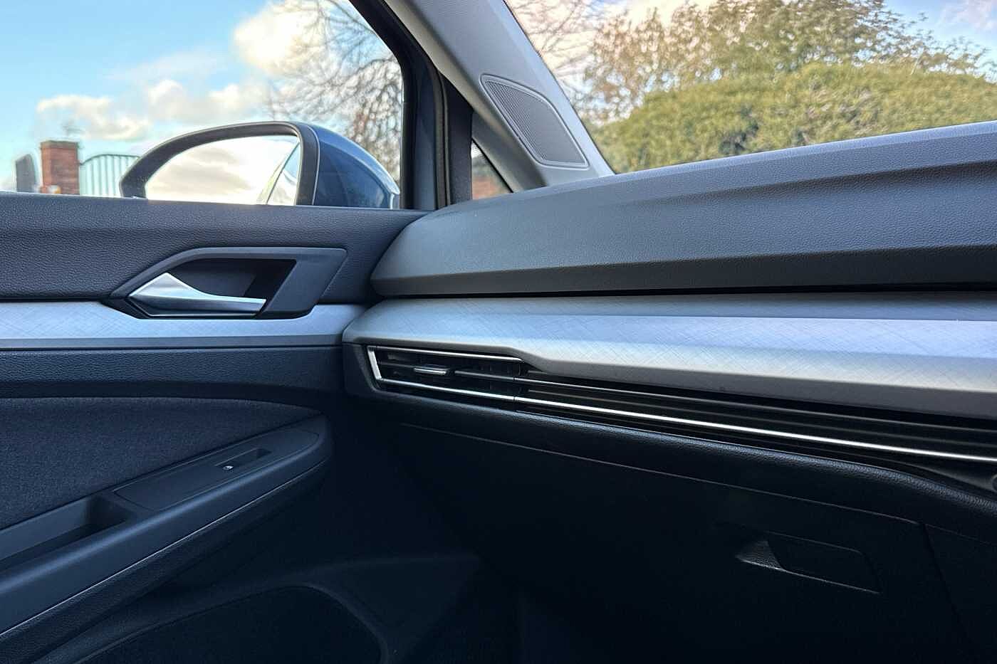 Used Volkswagen Golf 2024 for sale - 77176731: Photo 16