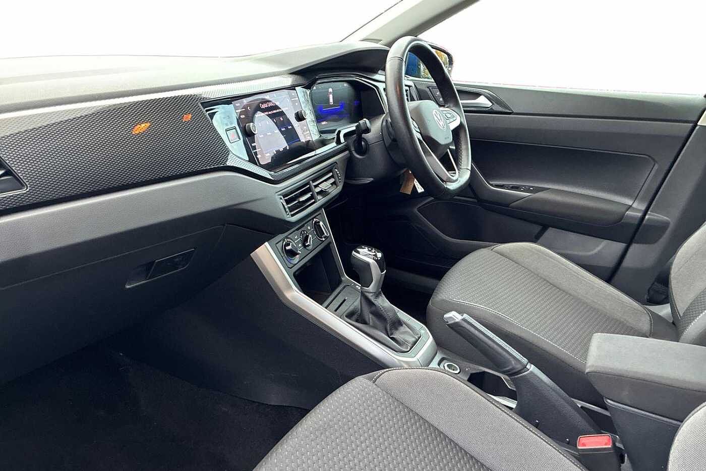 Used Volkswagen Polo 2024 for sale - 77013373: Photo 2