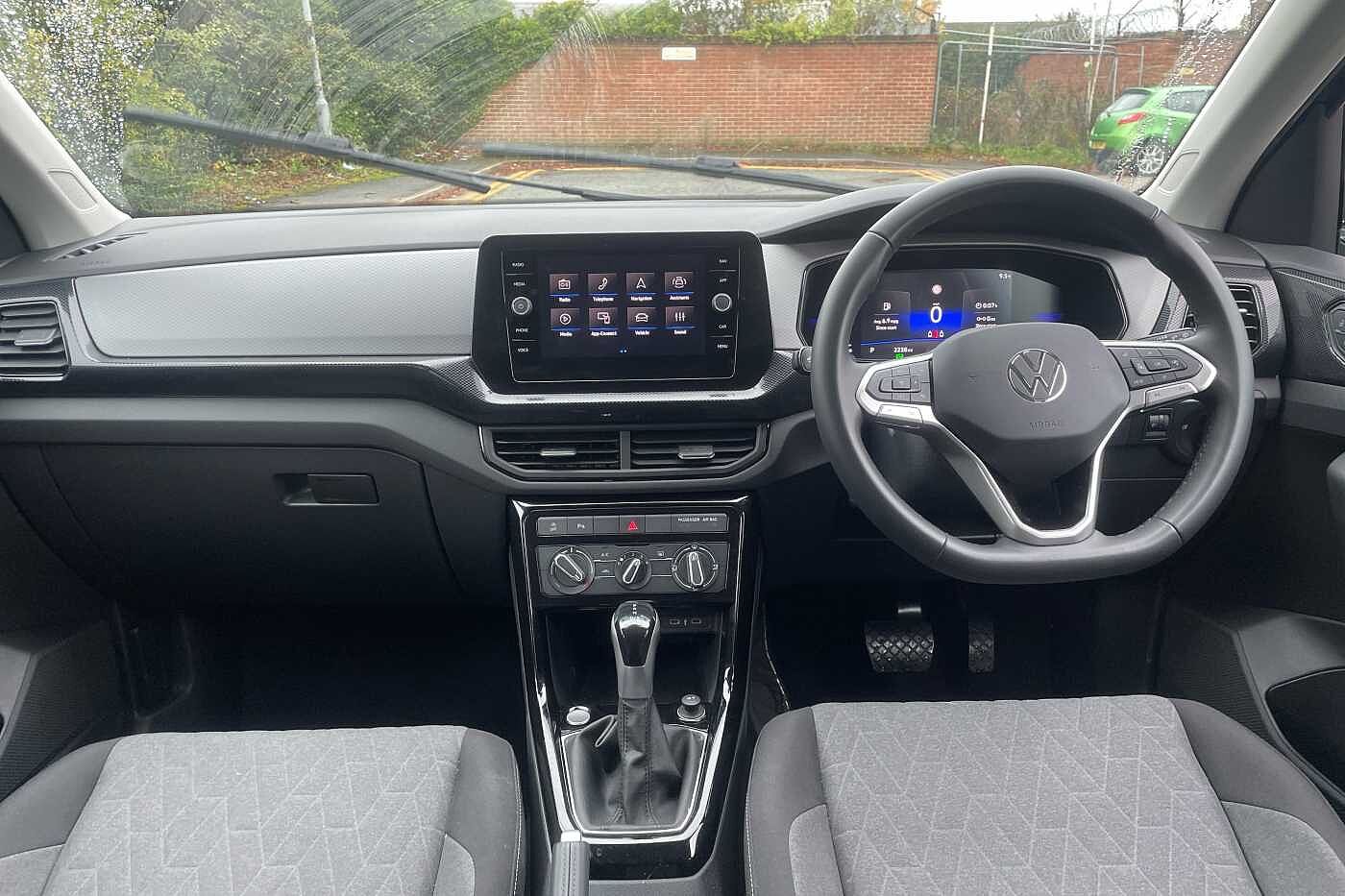 Used Volkswagen T-Cross 2024 for sale - 77176721: Photo 8