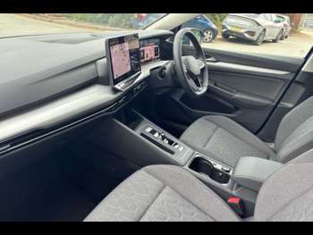 Used Volkswagen Golf 2025 for sale - 74889625: Photo