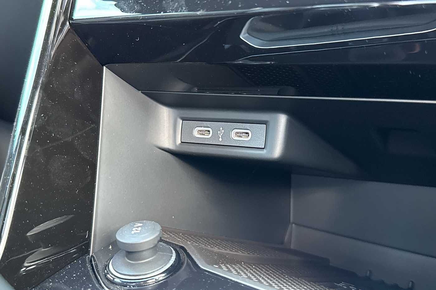 Used Volkswagen T-Roc 2025 for sale - 76110698: Photo 19