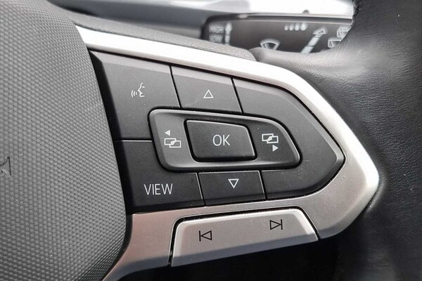 Used Volkswagen T-Roc 2022 for sale - 76139769: Photo 15