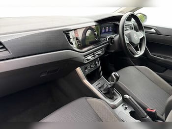 Used Volkswagen Polo 2024 for sale - 79832098: Photo