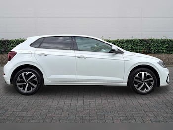 Used Volkswagen Polo 2024 for sale - 79832098: Photo