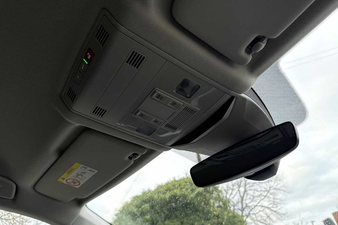 Used Volkswagen T-Roc 2025 for sale - 77176809: Photo 14