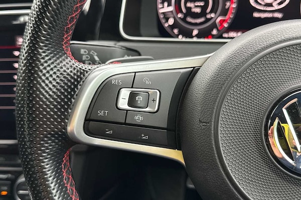 Used Volkswagen Golf 2019 for sale - 76327779: Photo 16