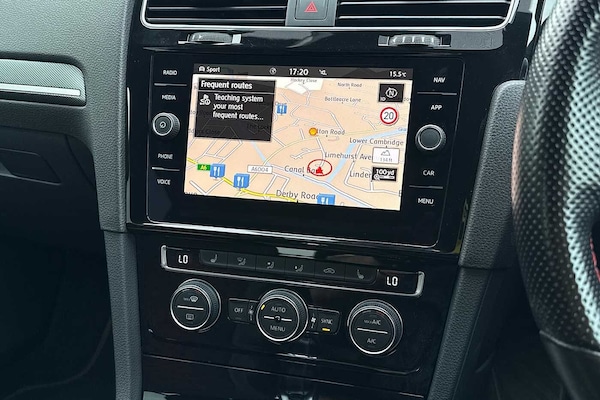 Used Volkswagen Golf 2019 for sale - 76327779: Photo 9