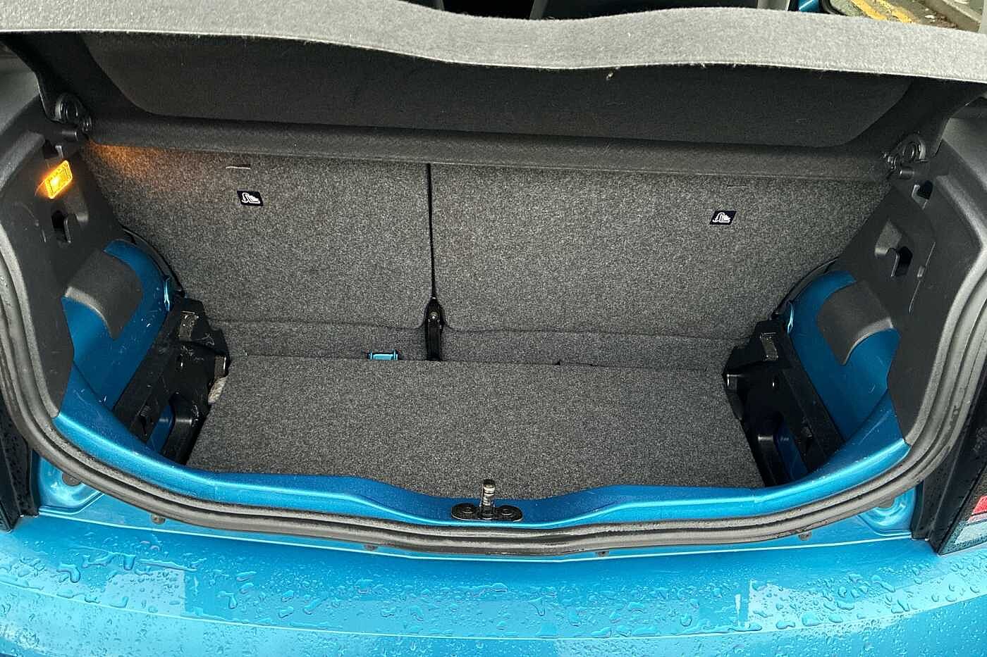 Used Volkswagen up! 2018 for sale - 76670982: Photo 15