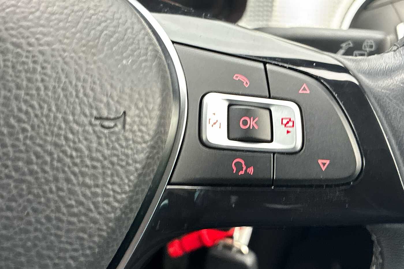 Used Volkswagen up! 2018 for sale - 76670982: Photo 18