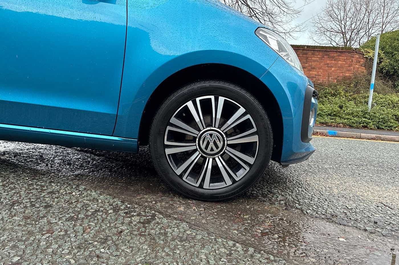 Used Volkswagen up! 2018 for sale - 76670982: Photo 5