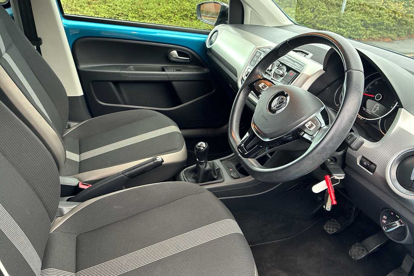 Used Volkswagen up! 2018 for sale - 76670982: Photo 6