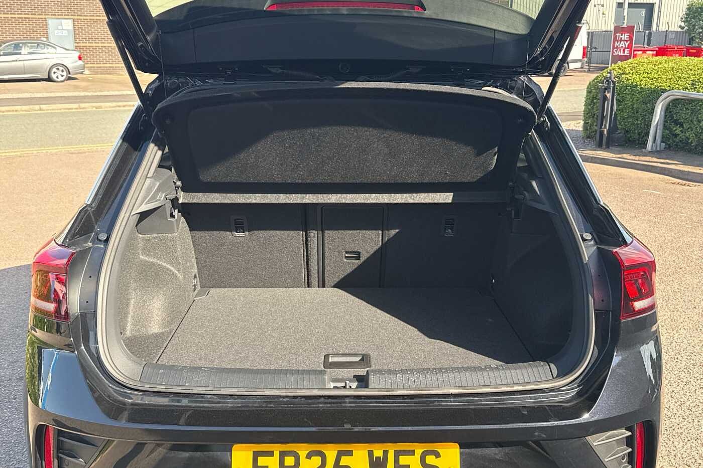 Used Volkswagen T-Roc 2025 for sale - 77177704: Photo 12