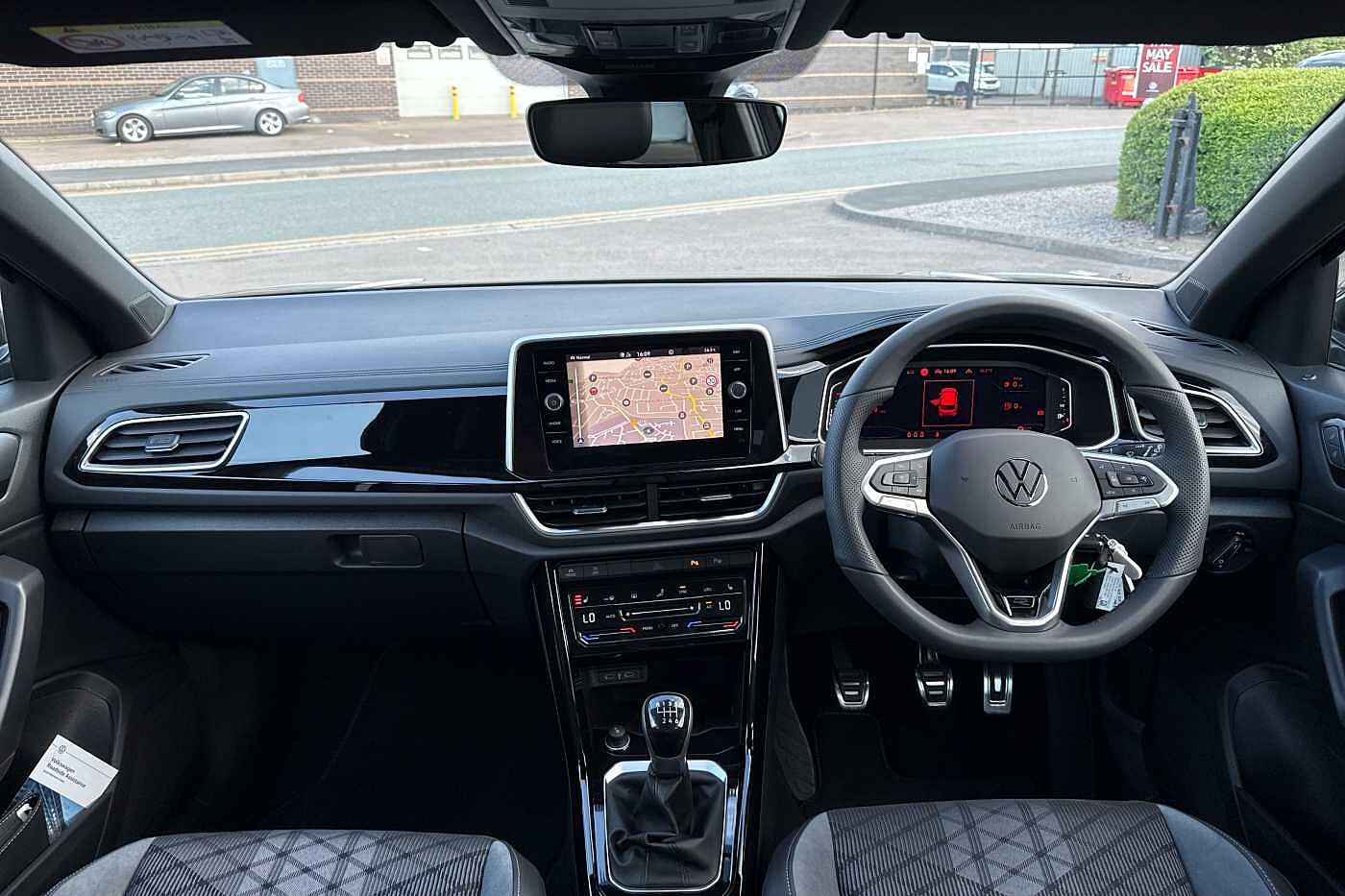 Used Volkswagen T-Roc 2025 for sale - 77177704: Photo 8