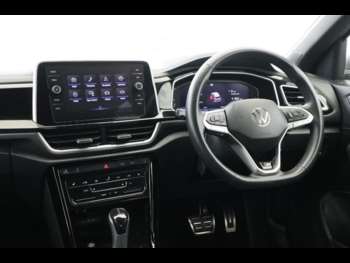 Used Volkswagen T-Roc 2023 for sale - 74687728: Photo