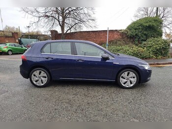 Used Volkswagen Golf 2022 for sale - 76434267: Photo