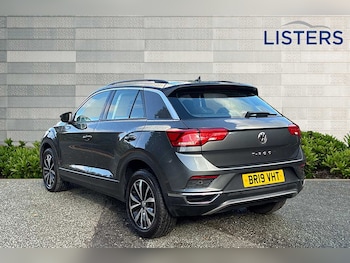 Used Volkswagen T-Roc 2019 for sale - 76111271: Photo 3