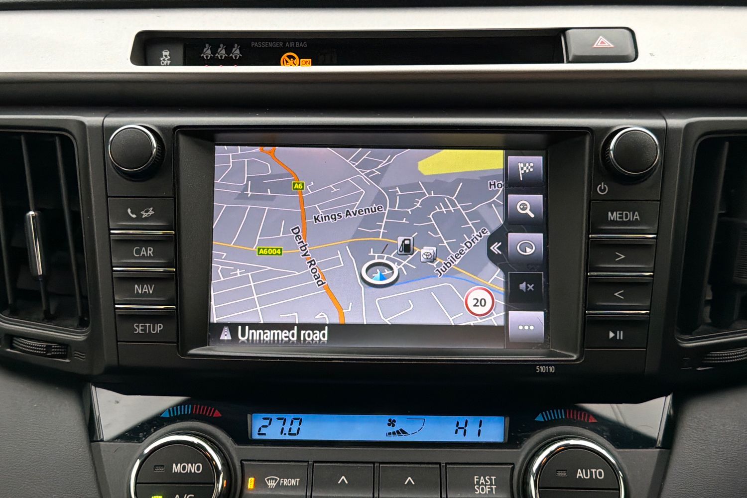 Used Toyota RAV4 2017 for sale - 76888232: Photo 11