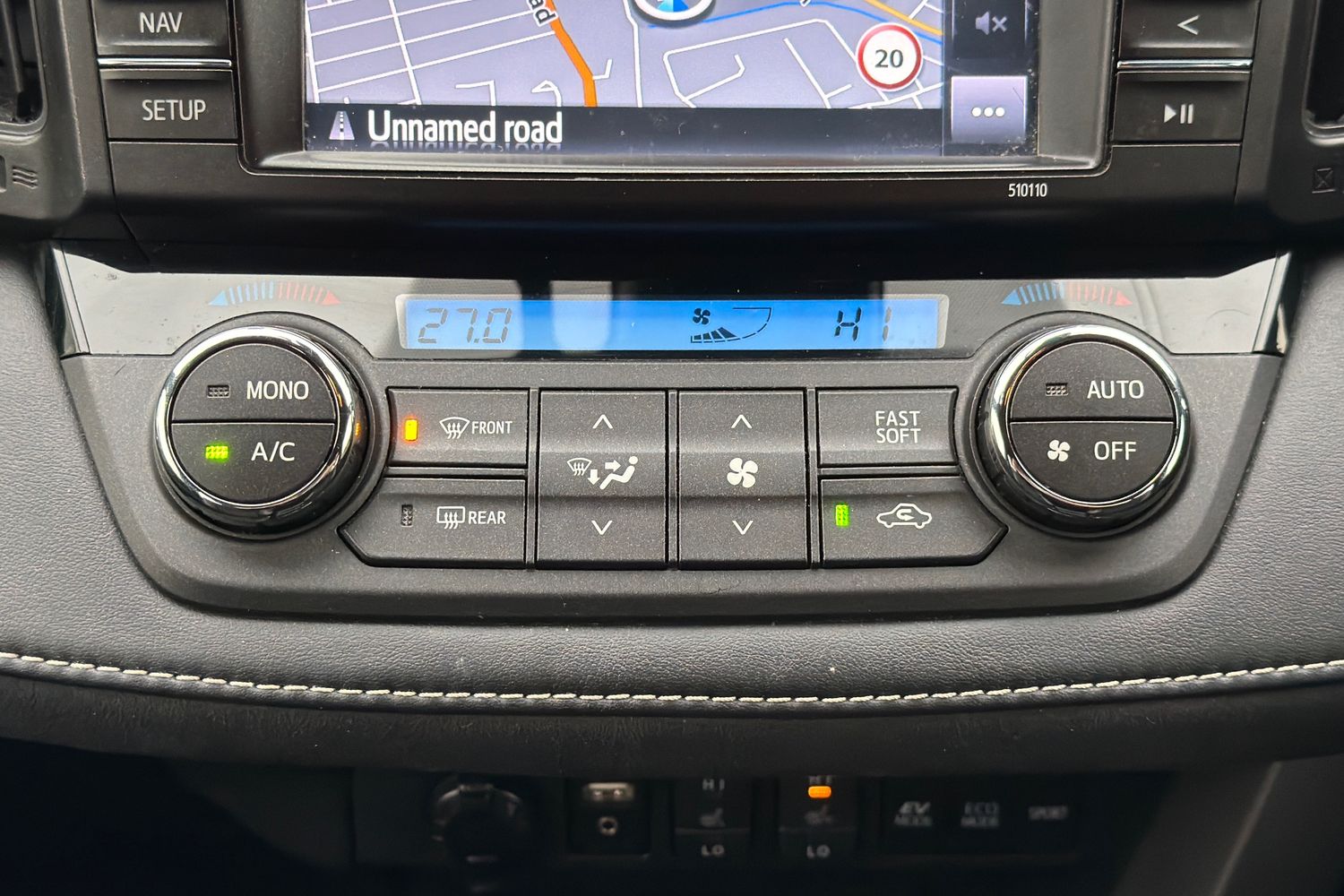 Used Toyota RAV4 2017 for sale - 76888232: Photo 17