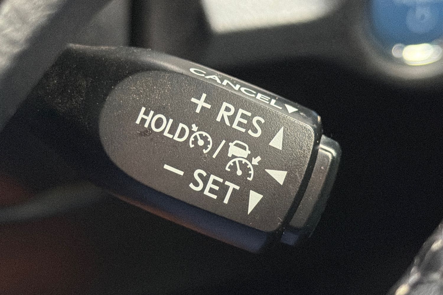 Used Toyota RAV4 2017 for sale - 76888232: Photo 25