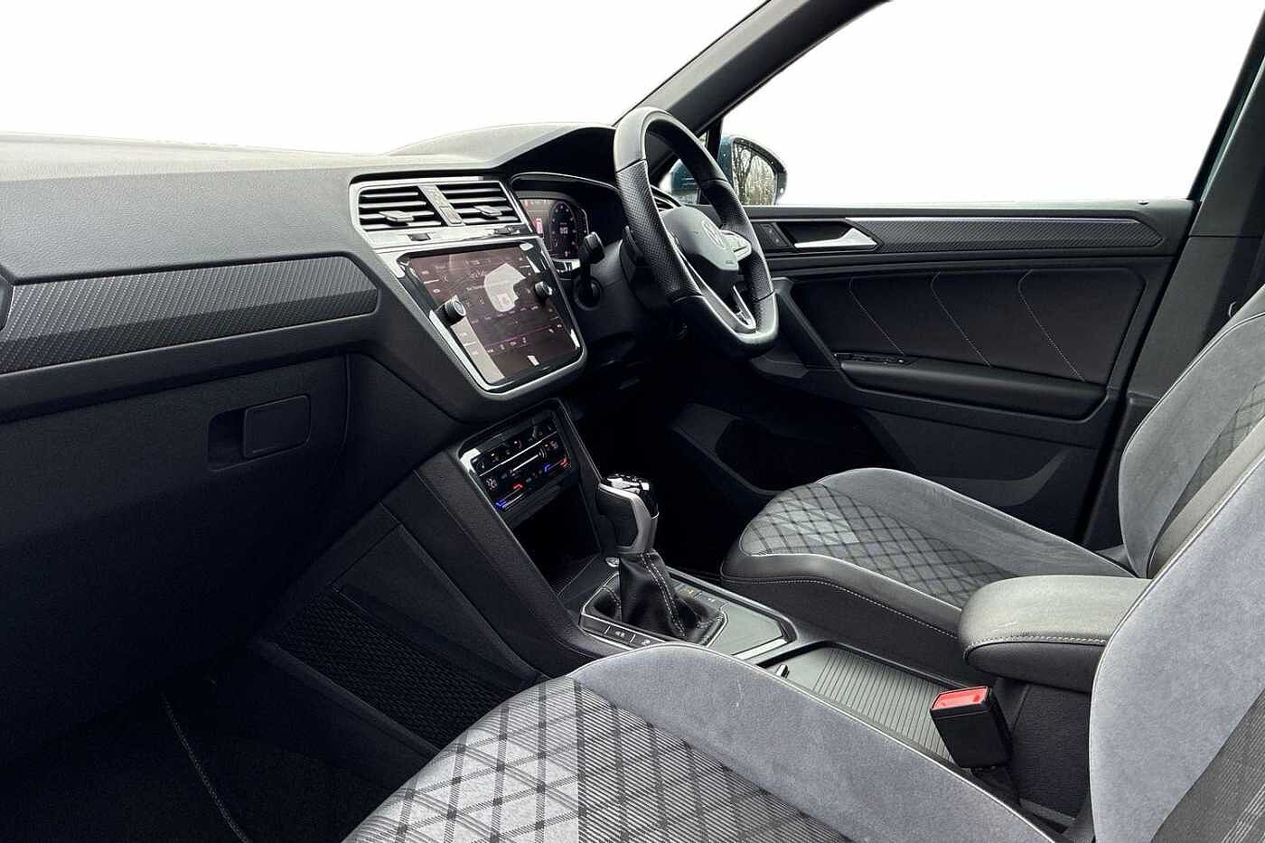 Used Volkswagen Tiguan 2024 for sale - 77177661: Photo 2