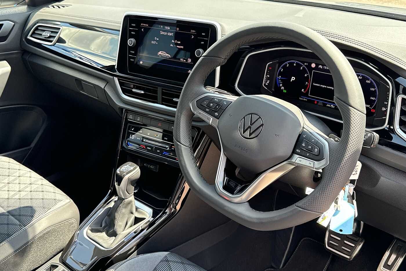 Used Volkswagen T-Roc 2025 for sale - 77177532: Photo 6