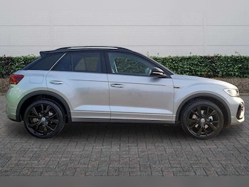 Used Volkswagen T-Roc 2026 for sale - 78293275: Photo