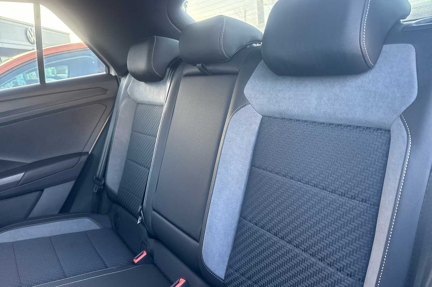 Used Volkswagen T-Roc 2021 for sale - 76350503: Photo 11