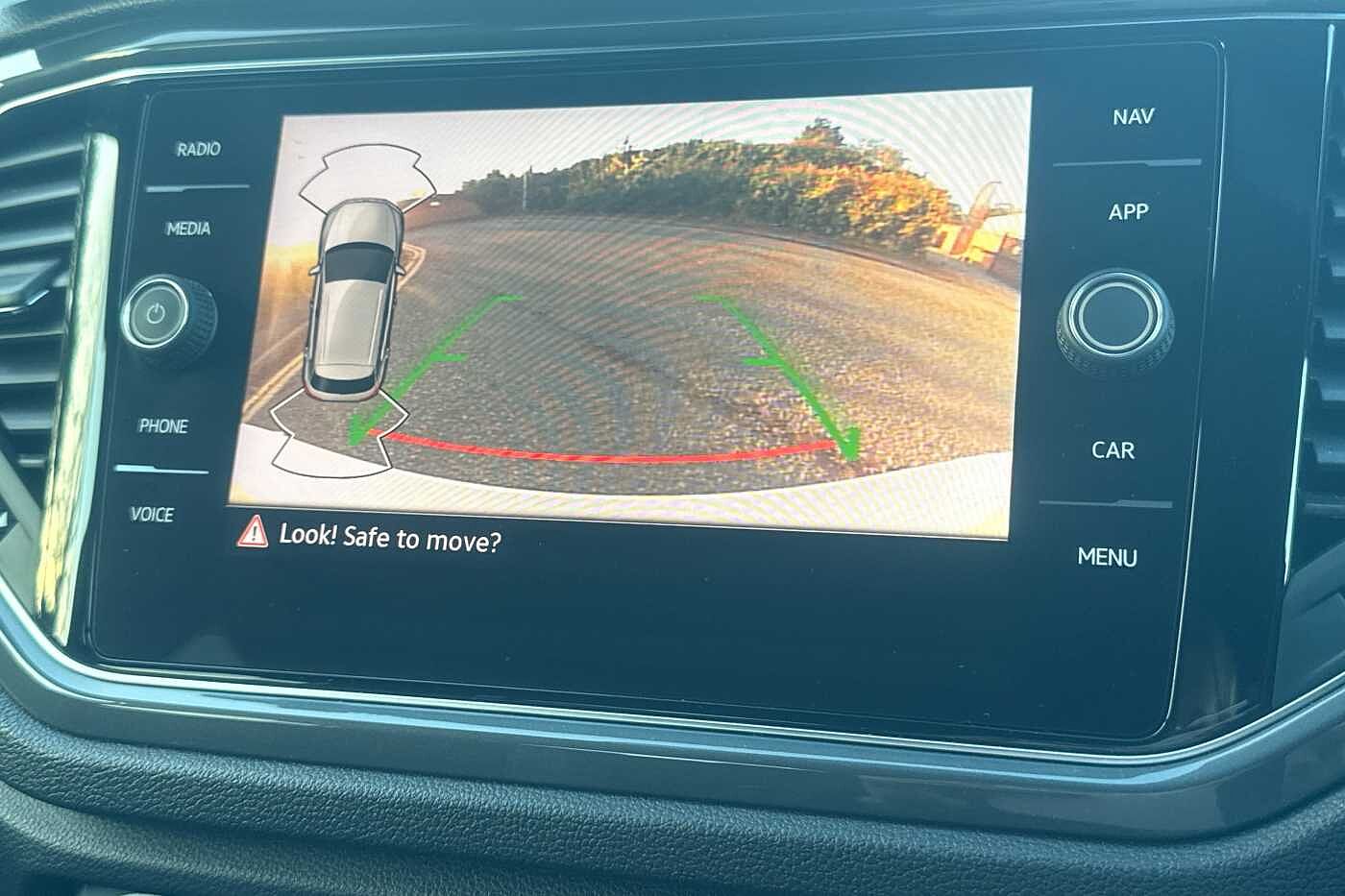 Used Volkswagen T-Roc 2021 for sale - 76350503: Photo 14