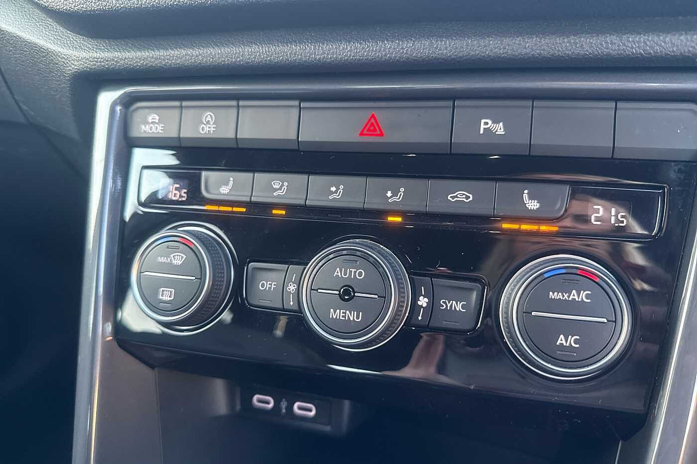 Used Volkswagen T-Roc 2021 for sale - 76350503: Photo 20