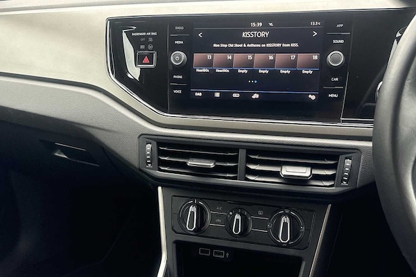 Used Volkswagen Polo 2019 for sale - 76309327: Photo 9