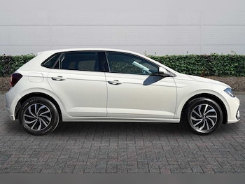 Used Volkswagen Polo 2023 for sale - 79063661: Photo