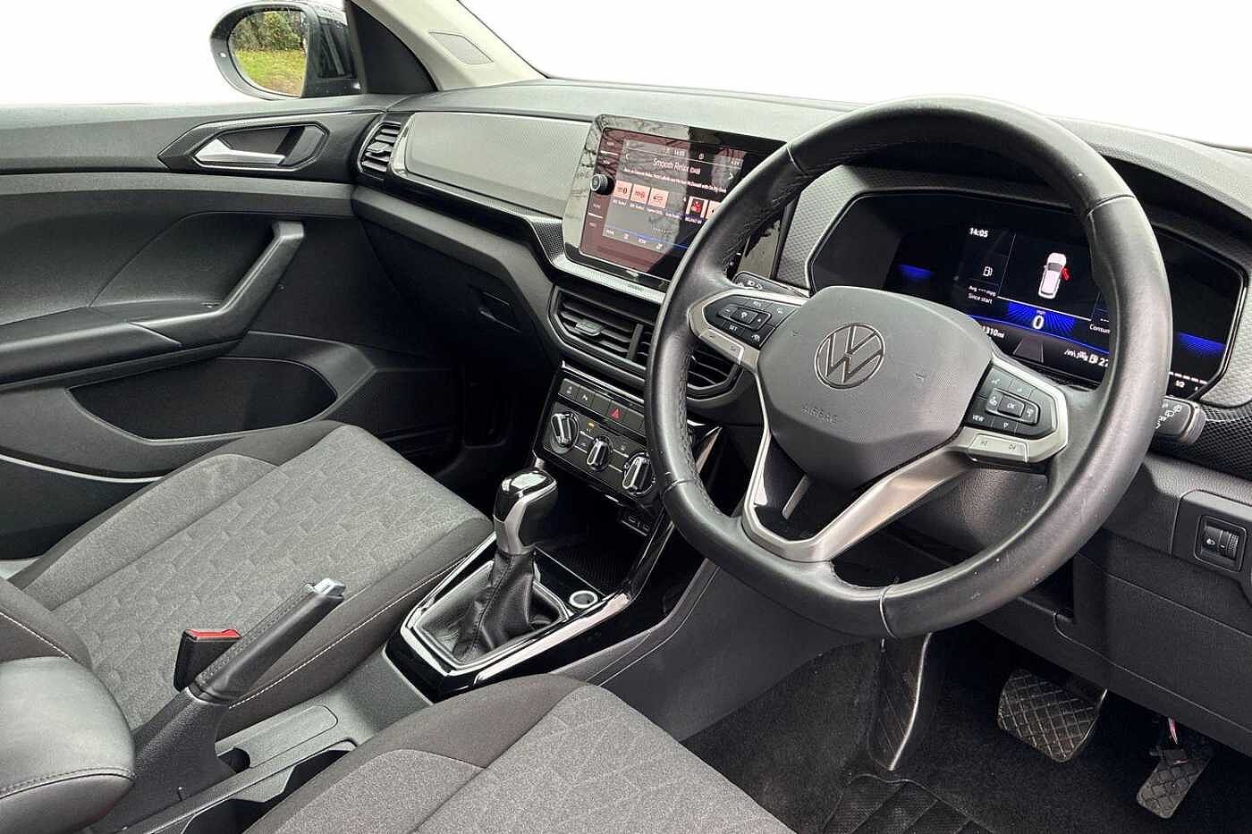 Used Volkswagen T-Cross 2024 for sale - 77659949: Photo 6