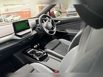 Used Volkswagen ID.4 2023 for sale - 76359759: Photo