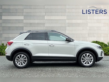 Used Volkswagen T-Roc 2025 for sale - 75460236: Photo