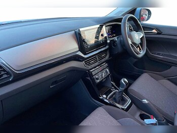 Used Volkswagen T-Cross 2025 for sale - 77498087: Photo