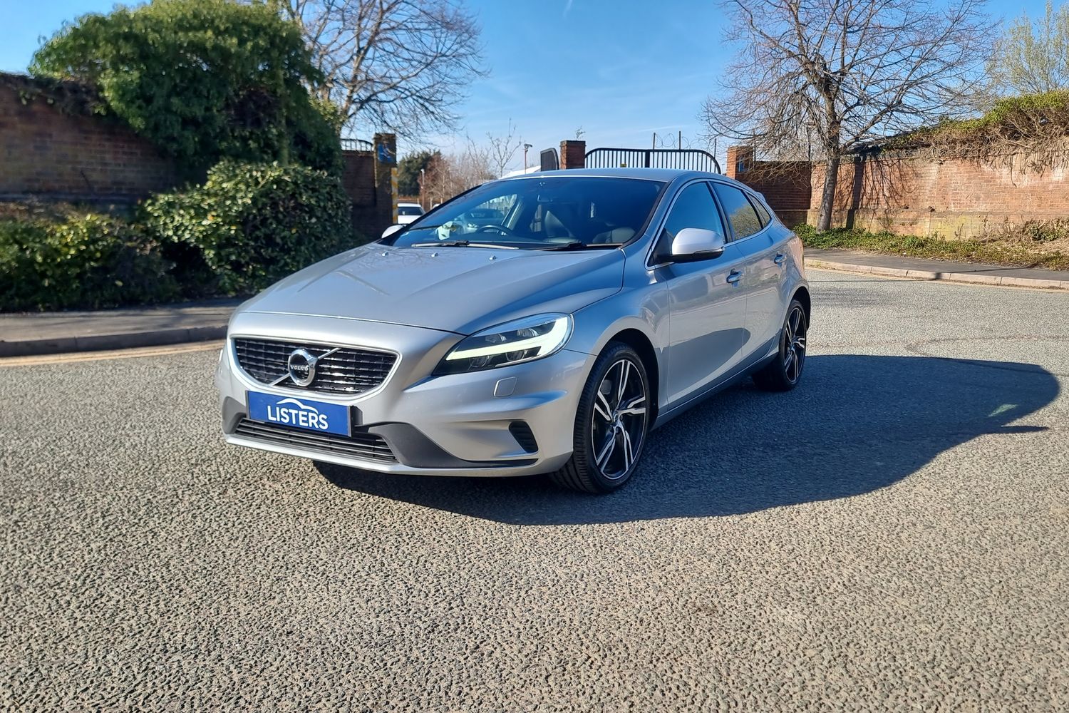 Used Volvo V40 2017 for sale - 77941572: Photo 20