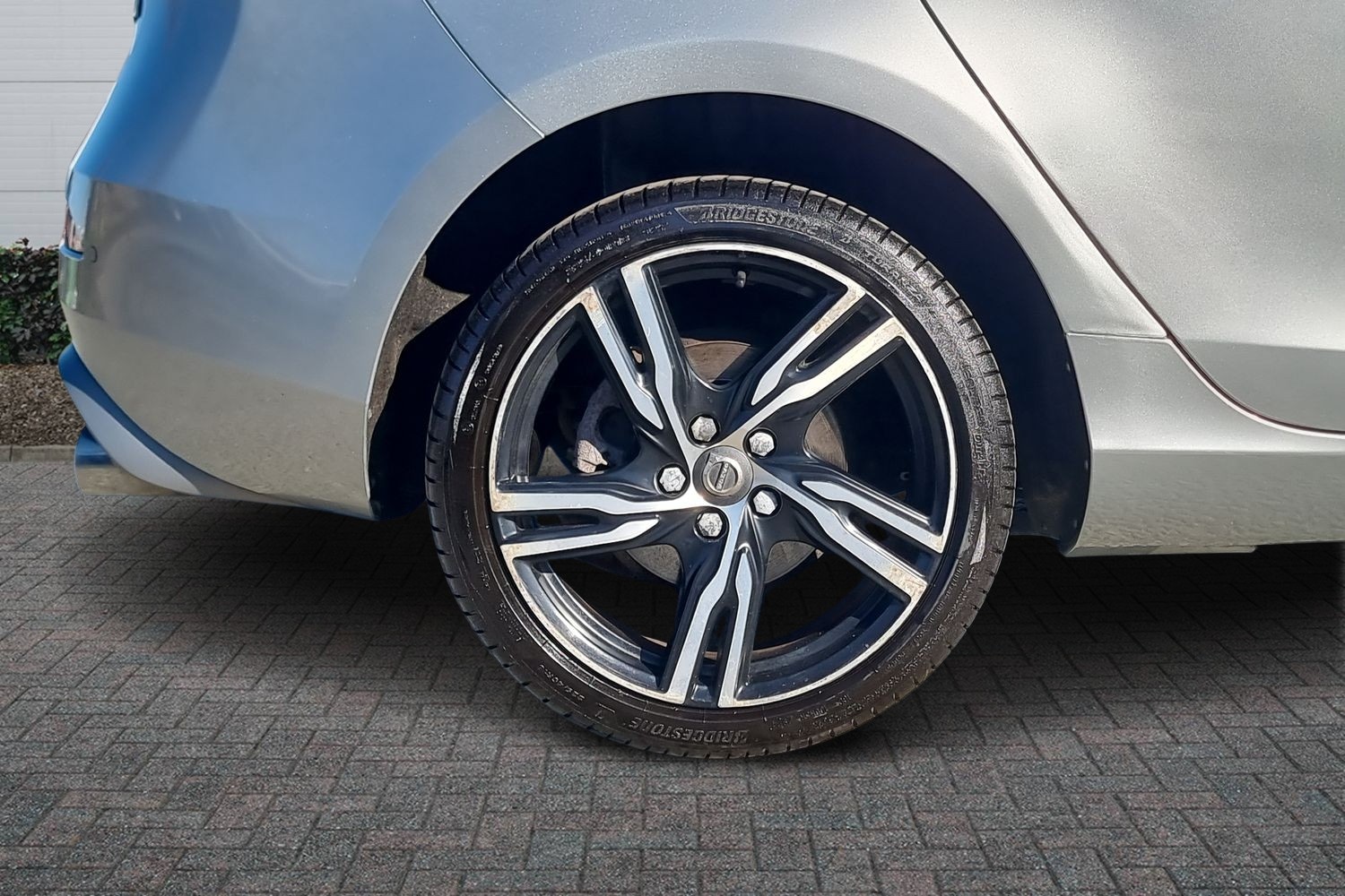 Used Volvo V40 2017 for sale - 77941572: Photo 6