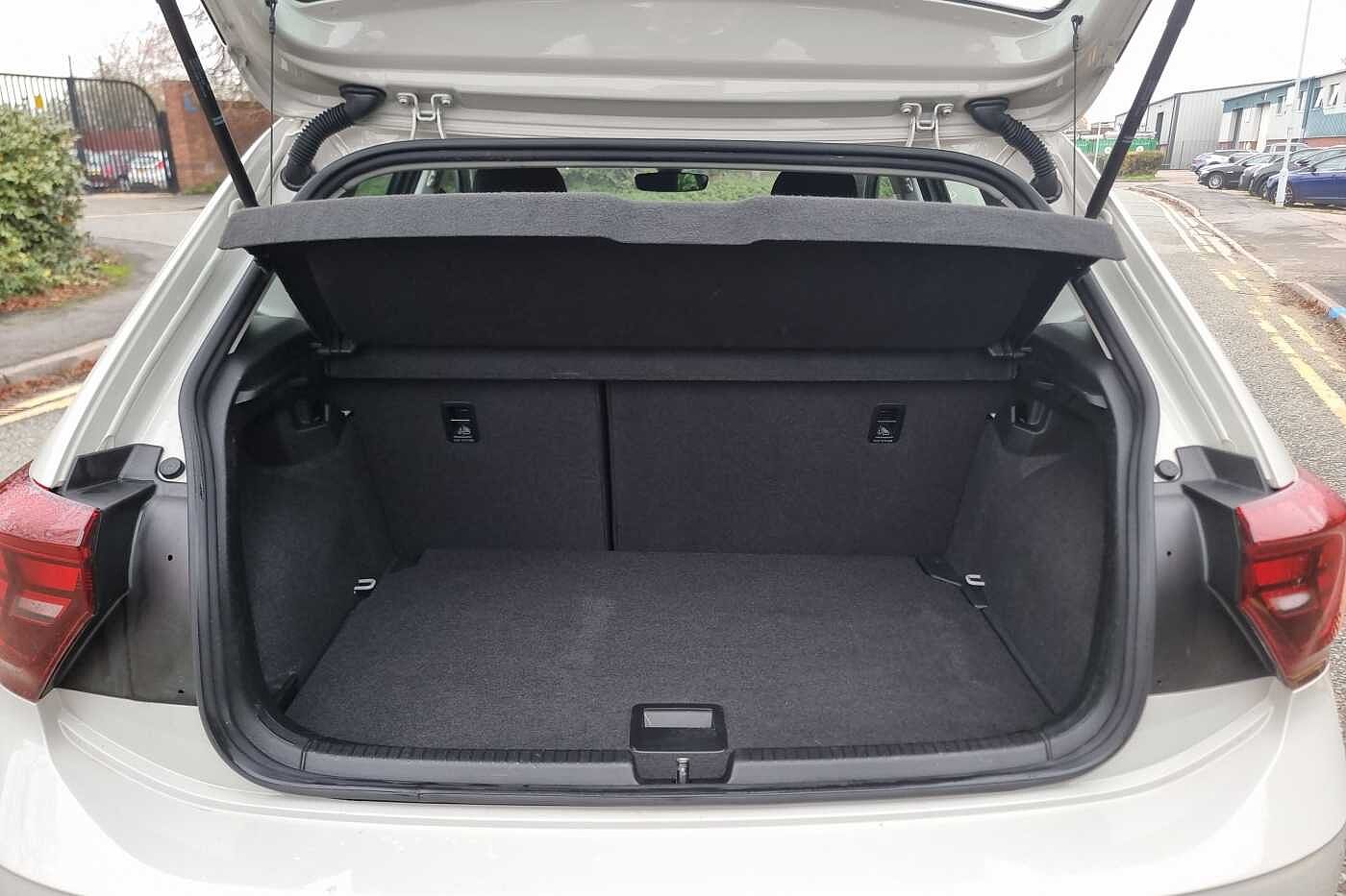 Used Volkswagen Polo 2023 for sale - 76434219: Photo 12