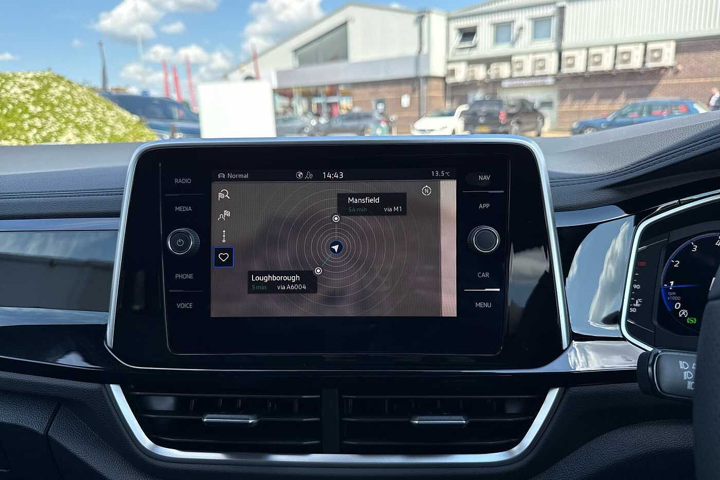 Used Volkswagen T-Roc 2025 for sale - 77177760: Photo 15