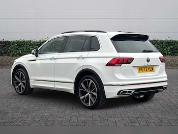Used Volkswagen Tiguan 2023 for sale - 77647500: Photo