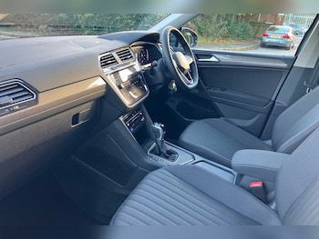 Used Volkswagen Tiguan 2024 for sale - 72447232: Photo