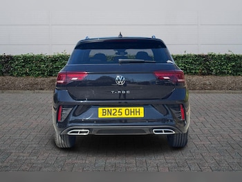 Used Volkswagen T-Roc 2025 for sale - 78088116: Photo