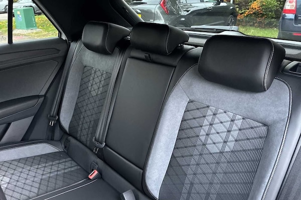 Used Volkswagen T-Roc 2025 for sale - 76139787: Photo 11