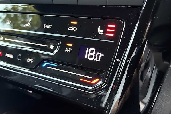 Used Volkswagen T-Roc 2025 for sale - 76139787: Photo 17
