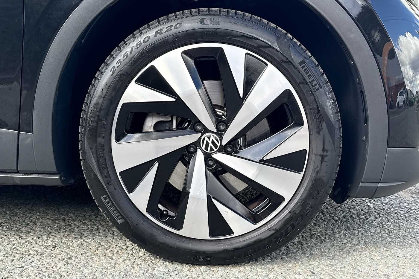 Used Volkswagen ID.4 2023 for sale - 77177155: Photo 5