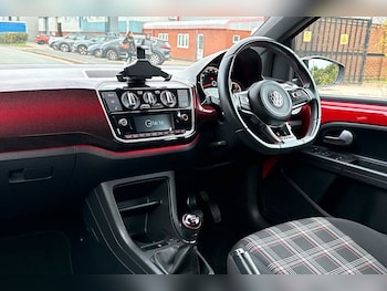 Used Volkswagen up! 2019 for sale - 76434286: Photo