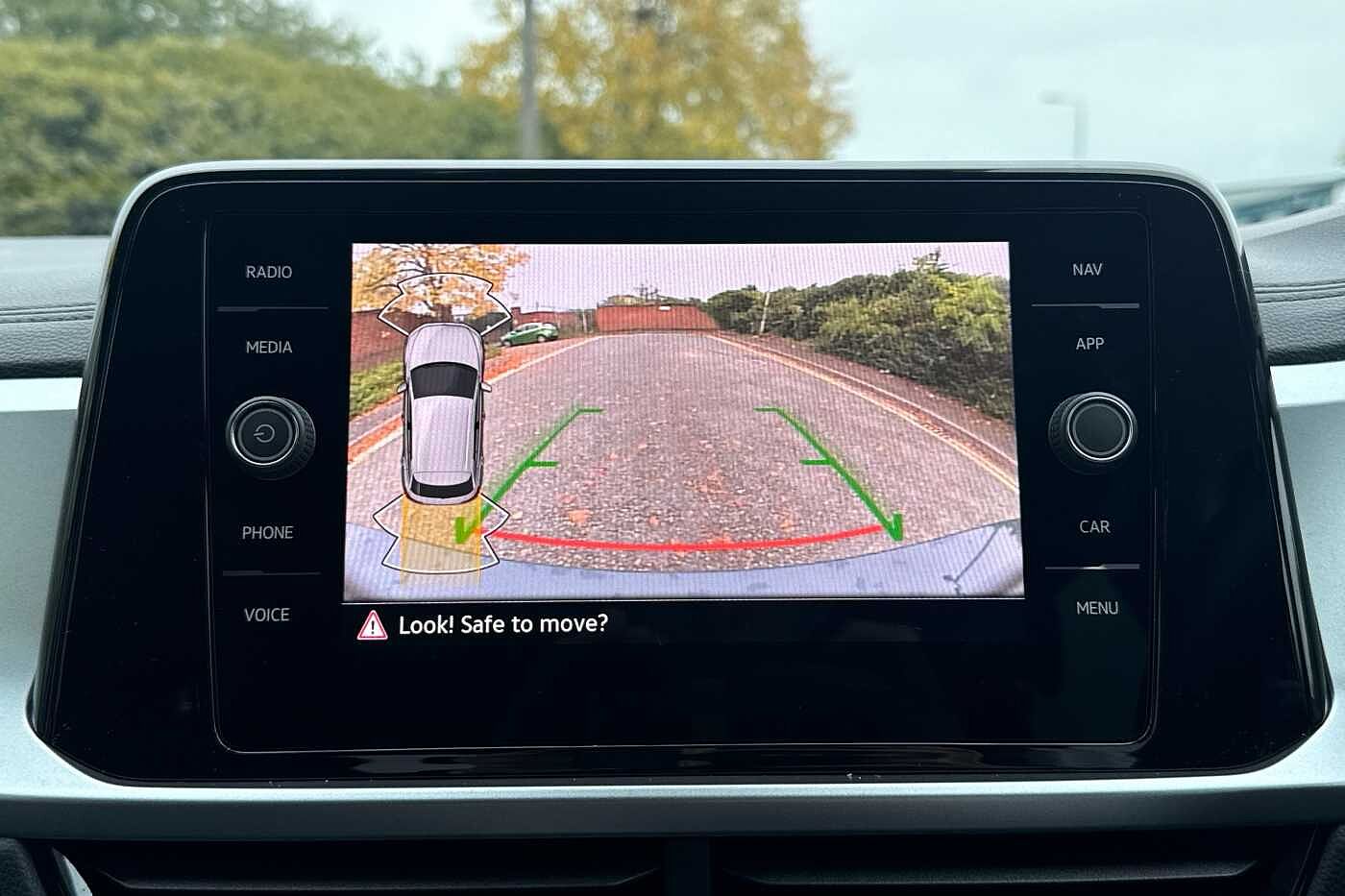 Used Volkswagen T-Roc 2024 for sale - 76458648: Photo 14