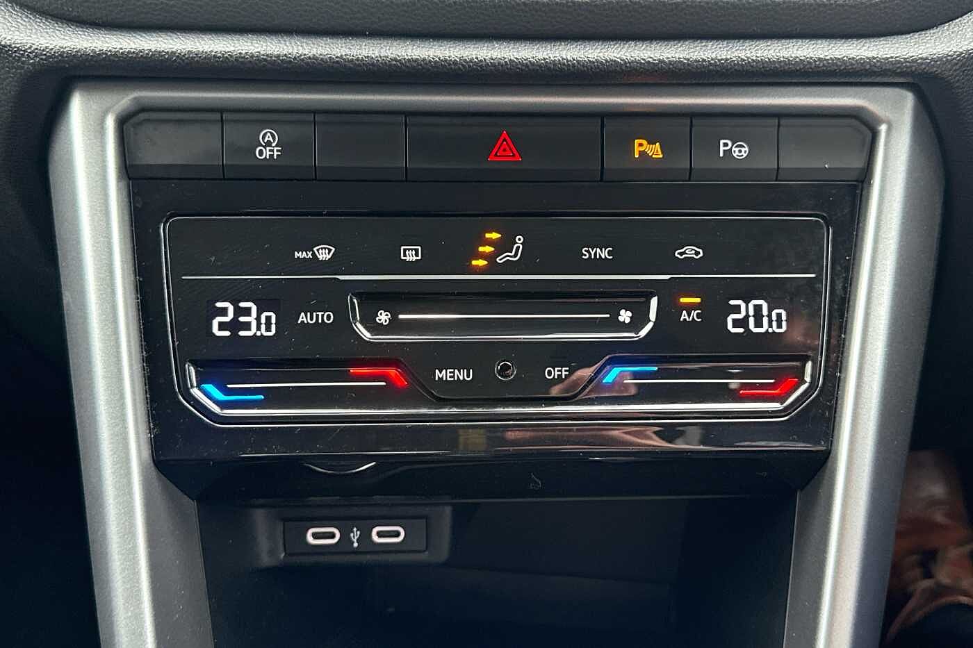 Used Volkswagen T-Roc 2024 for sale - 76458648: Photo 19