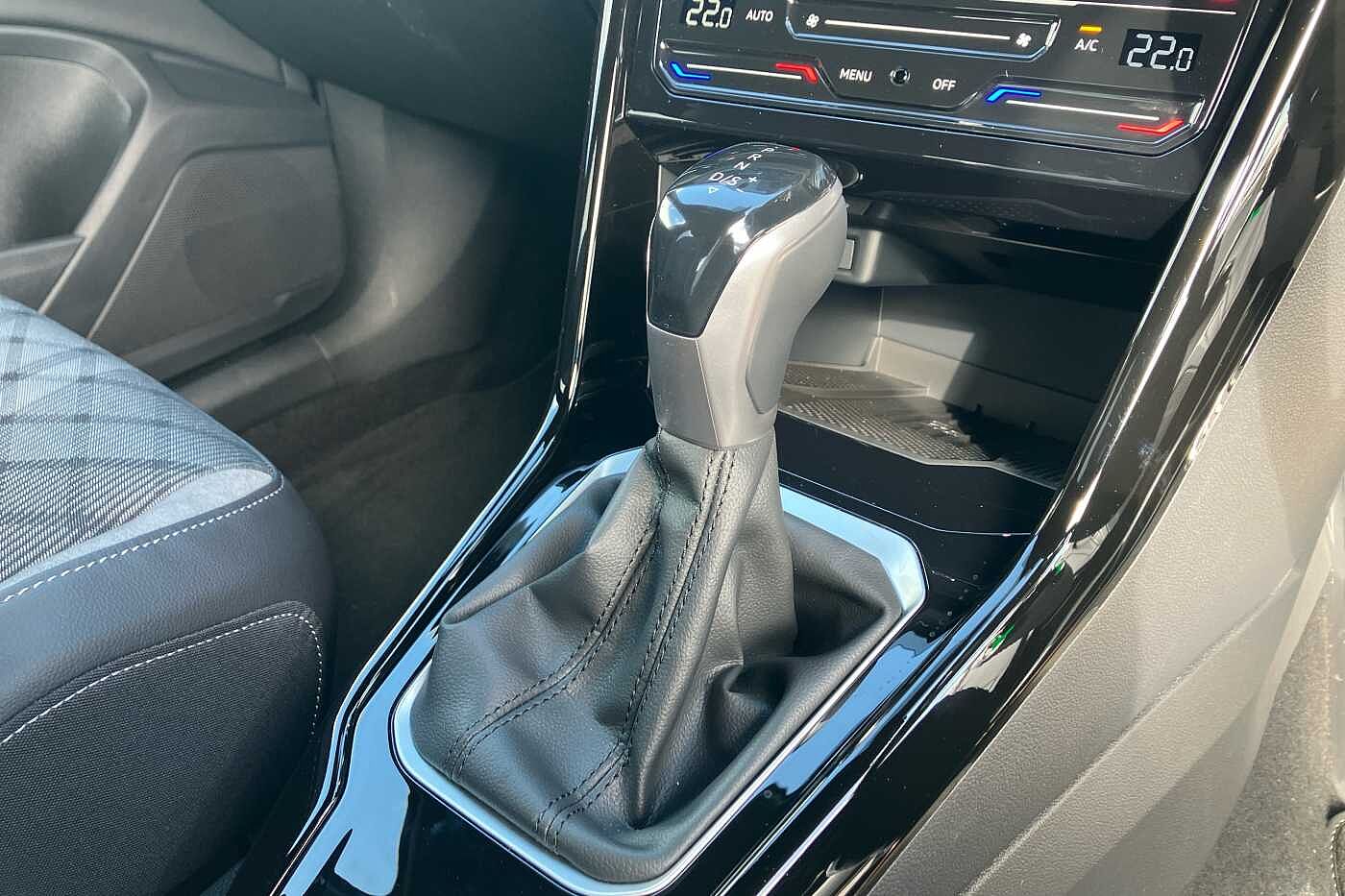 Used Volkswagen T-Roc 2025 for sale - 77177725: Photo 10