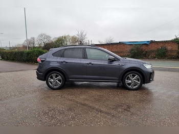 Used Volkswagen Taigo 2024 for sale - 76434249: Photo